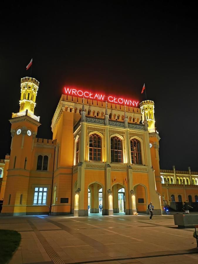 Apartament Na Dworcowej Centrum Parking Gratis Wrocław Exterior foto