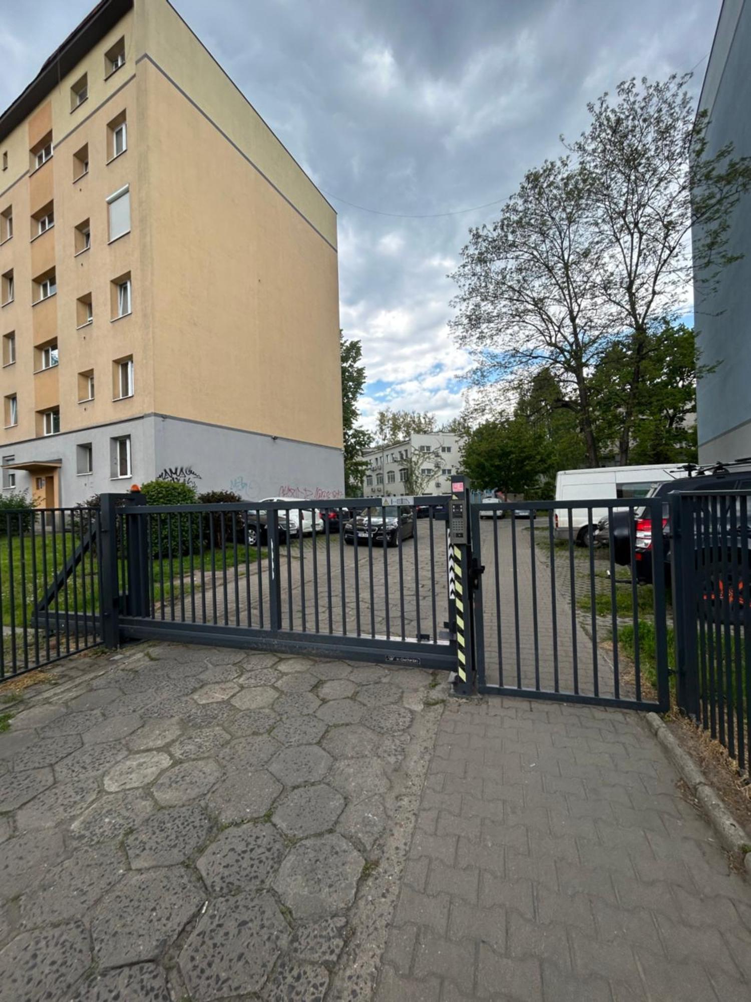 Apartament Na Dworcowej Centrum Parking Gratis Wrocław Exterior foto